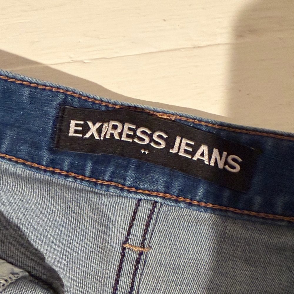 Express Denim Shorts - Picture 2 of 4
